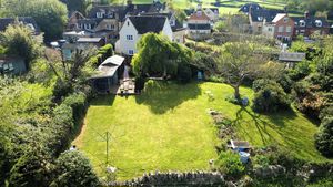 Rear - click for photo gallery